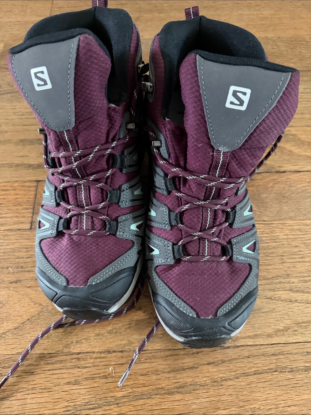 Salomon Women's Plum and Gray Winter Hiking Boots